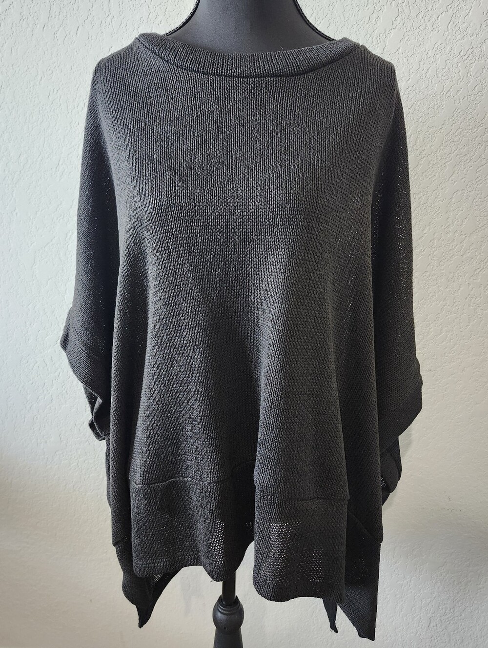 Dear Scarlett S/M Pancho Style Sweater Black New With Tags